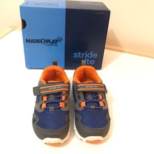 Toddler Boy shoes Size 6.5